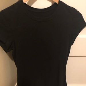 Lululemon black cotton short sleeve shirt